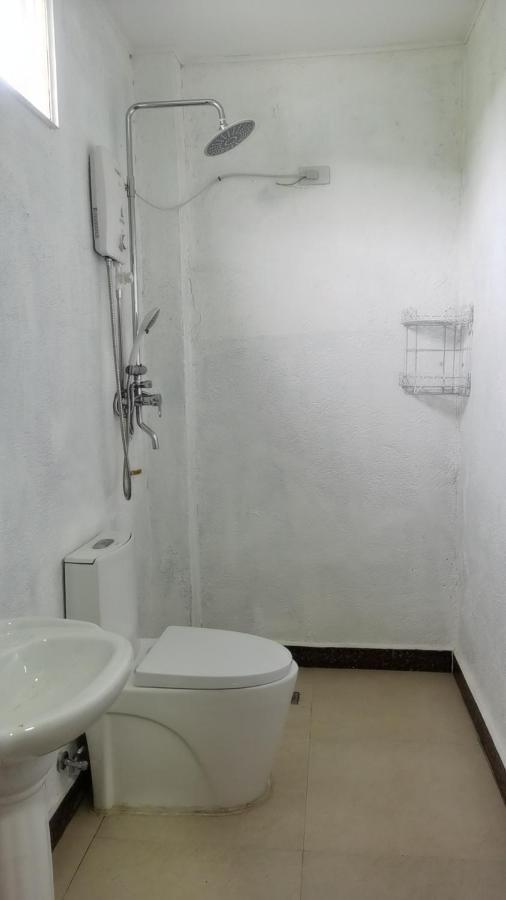 Panda Guest House コロン エクステリア 写真